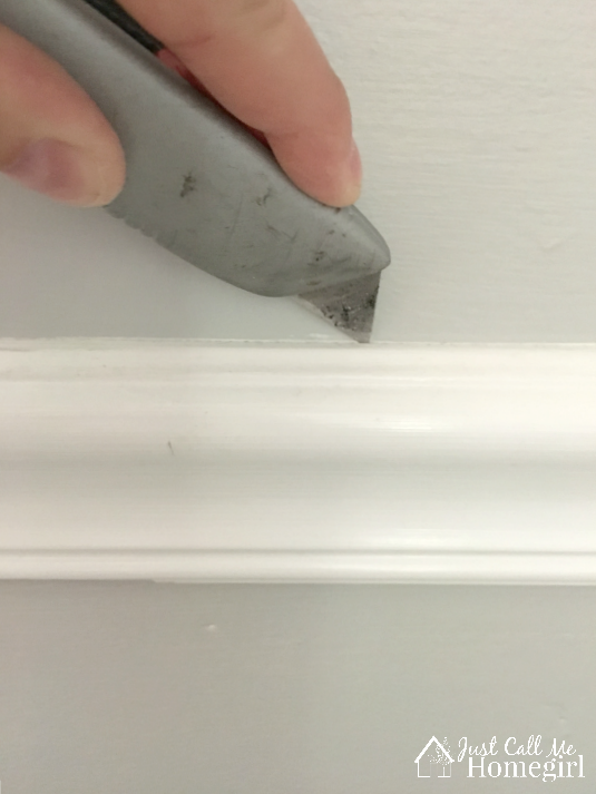 Removing Chair Rail - How to Paint After Removing Chair Rail - Real Creative ... / Slide the thin edge of the pry bar into the gap, using the putty knife as a shield to protect the wall.