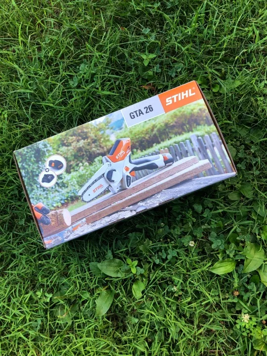 STIHL GTA 26 – the cordless garden pruner