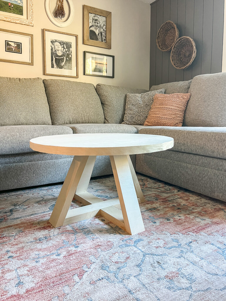 diy wood coffee table with modern legs