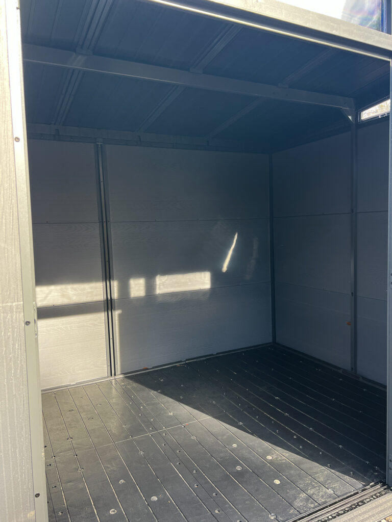 inside a 11x7 Keter shed 